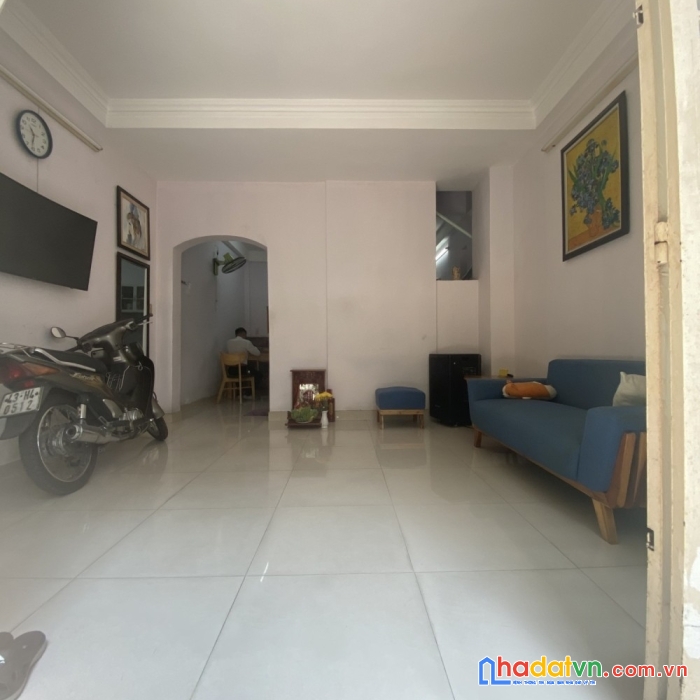 Chính chủ bán nhà cư xá lữ gia, hẻm xe hơi, sát mặt tiền, 45m2, 6 tỷ 8 tl