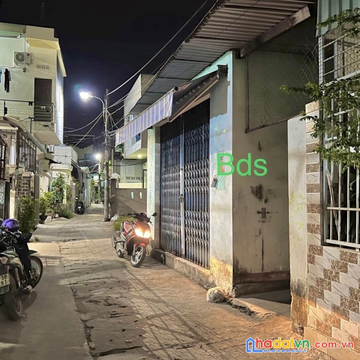 Bán dãy trọ âu cơ, kinh doanh đỉnh, 132m, 7 phòng, 3tỷ, 0947744113