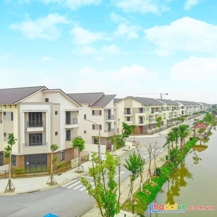 Nhà phố căn góc 2 mặt tiền, diện tích lớn, giá tốt, view sông siêu hiếm đối diện ninh hiệp