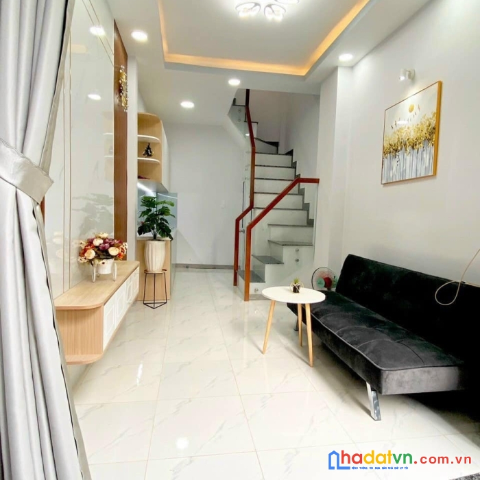 Nhà 2,55 tỷ ngay nguyễn thượng hiền, giáp bình thạnh, ra mặt tiền 1 bước