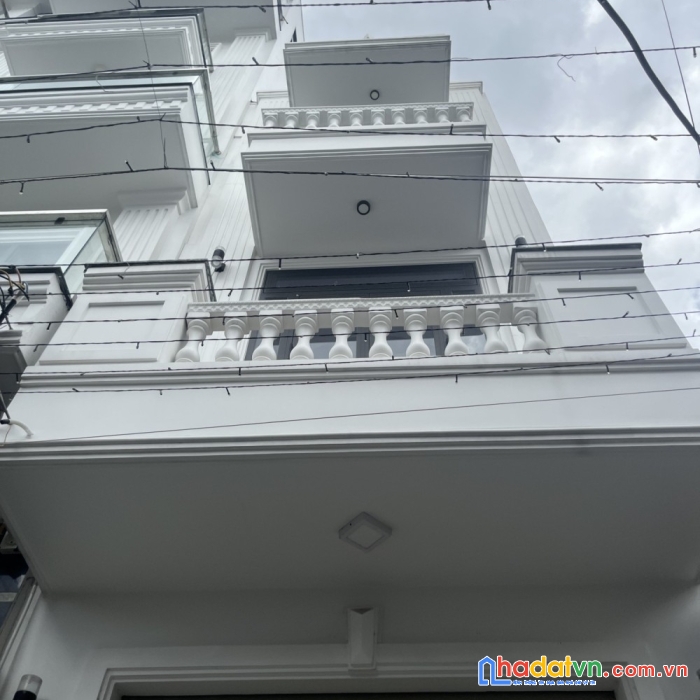 Gấp bán nhà sổ hồng riêng, hxh nguyễn phúc chu, p 15, tân bình. 4 tầng,  3.5x12m, giá rẽ chỉ 5.2