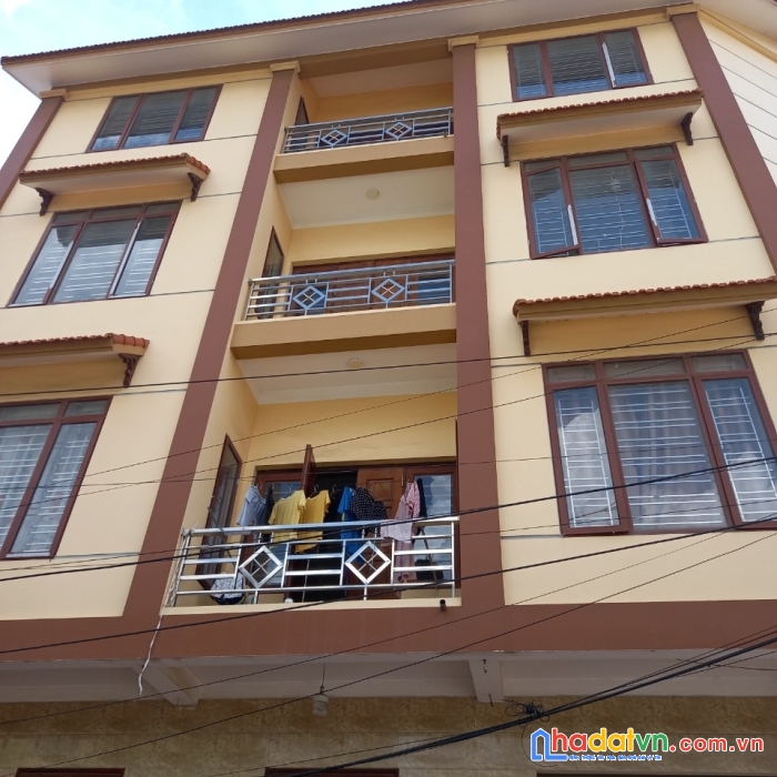 Cho thuê căn góc 4 tầng gần chợ chiều thị trấn hồ, thuận thành, bắc ninh