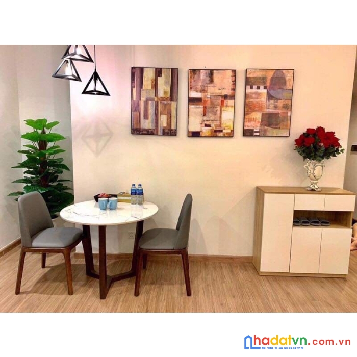 Bán nhà phố lý thường kiệt, hoàn kiếm, 7 tầng, 40m2, đang cho thuê home stay, giá 8.5 tỷ.