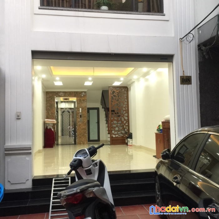 Chính chủ cho thuê cửa hàng tầng 1 nhà tại đường nguyễn lam, long biên dt40m2 giá 5tr/th lh