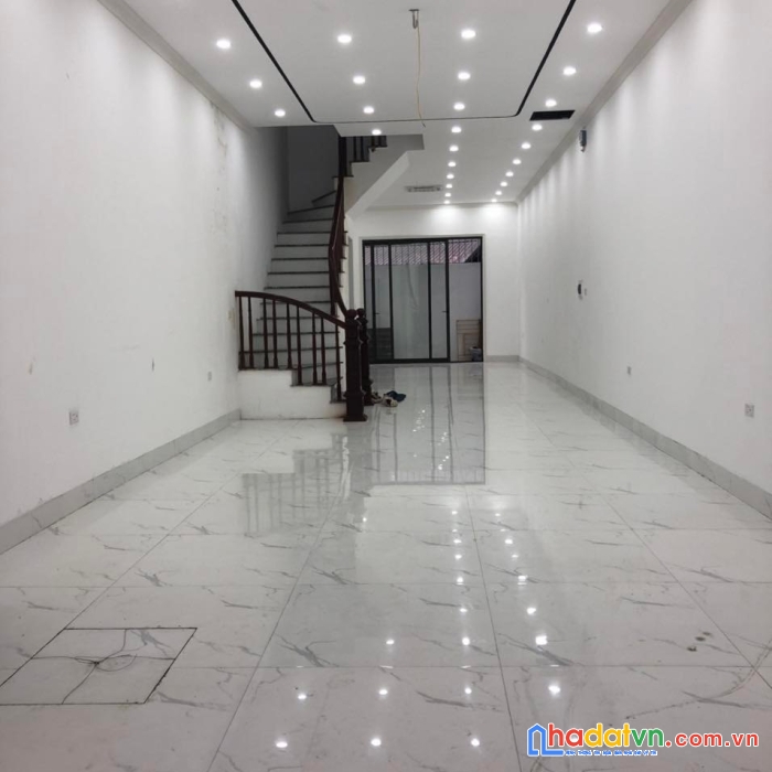Bán nhà lê đức thọ 5t xây mới 42m 5.1tỷ, kd oto đỗ gần.