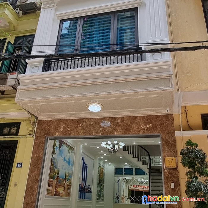Chủ cần bán phạm tuấn tài- cầu giấy ô tô tránh - vỉa hè - kinh doanh 40mx5t, giá chỉ 12,5 tỷ
