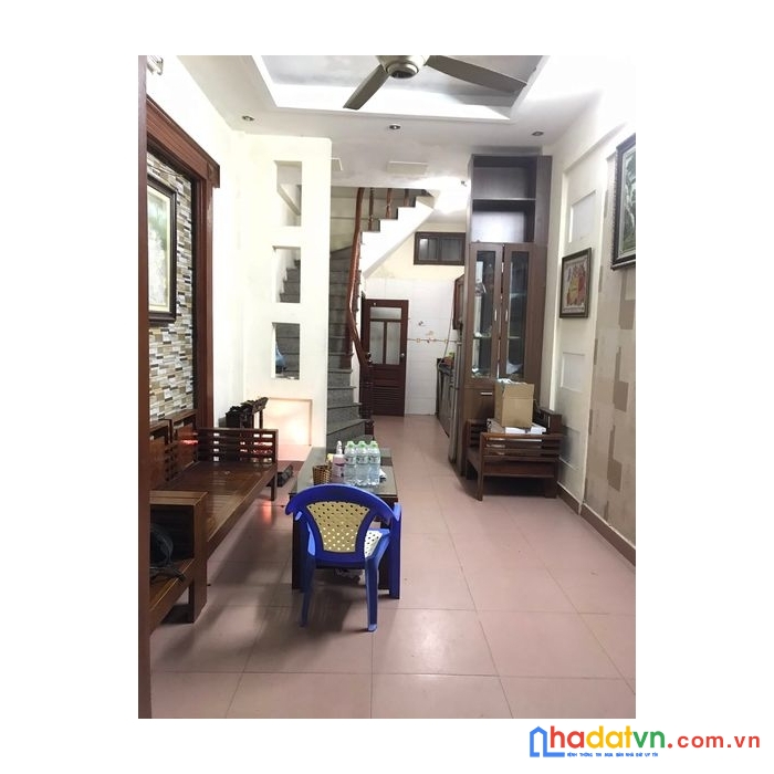 Nhà đẹp ở ngay phố yên hòa – diện tích 36m² - 5 tầng – giá 4.15 tỷ.