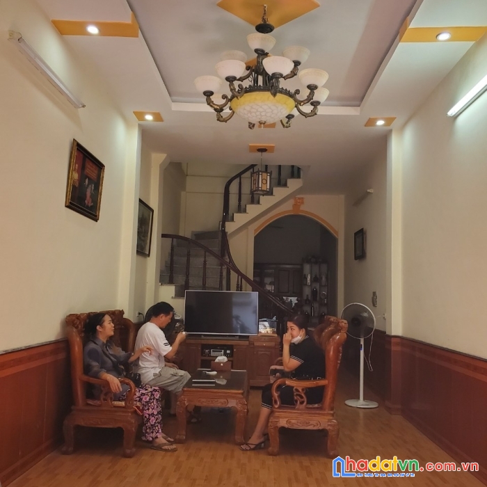 Nhà đẹp gần phố, 20m ô tô, ở ngay, xuân đỉnh, 57m2, 4 tầng, giá chỉ 5.85 tỷ.