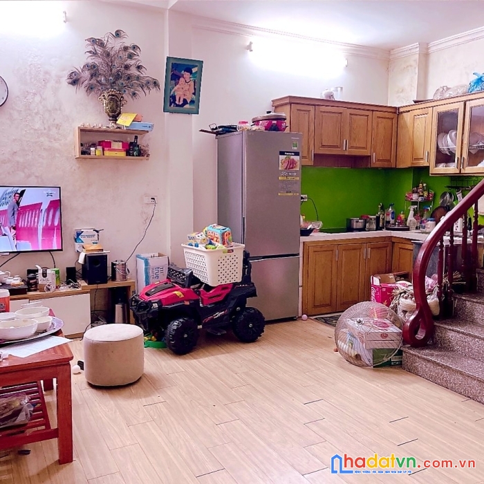 Bán  nhà phố kim giang thanh trì, 5 tầng, cách ô tô tránh 15m, bãi gửi xe 50m