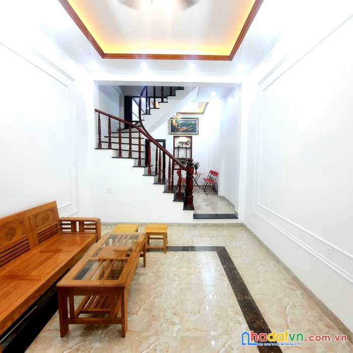 Nhà cách ô tô đỗ chỉ 10m-tt hai bà trưng-phố hồng mai 27m x 4 tầng mặt tiền 3.5m chỉ 2.7 tỷ