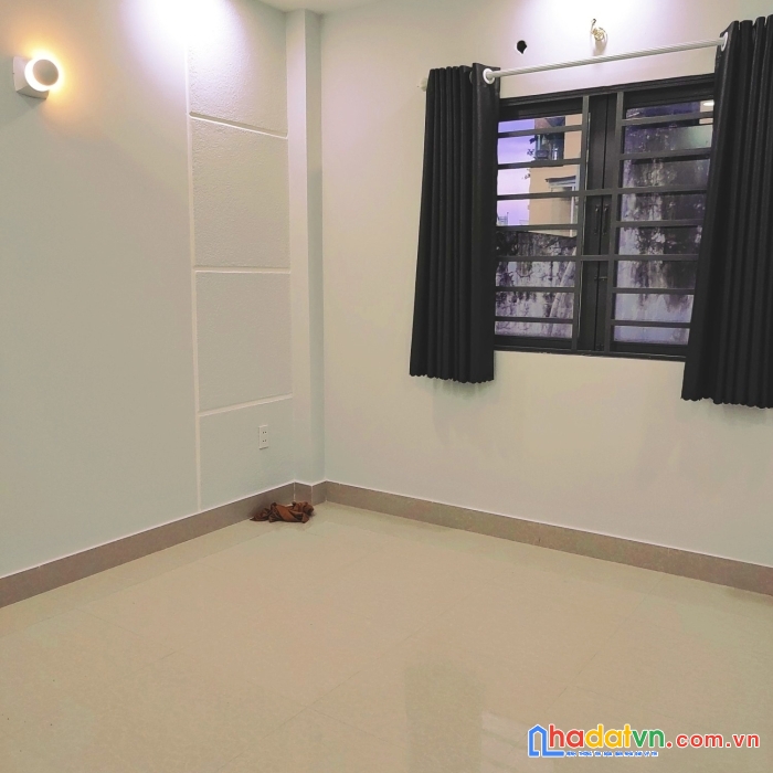 Căn duy nhất _ bán nhà trần quốc thảo 5.3 tỷ dt 66m2, hẻm 4m thông, vài bước ra mặt tiền