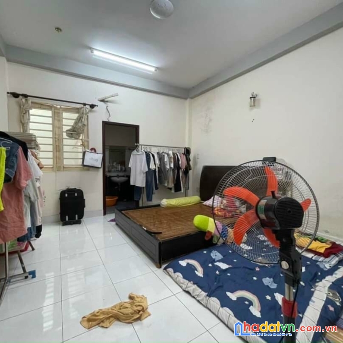 (tân phú) nhà đẹp, 4pn, 4 x 14m, 2 lầu, 5.8 tỷ, huỳnh văn chính