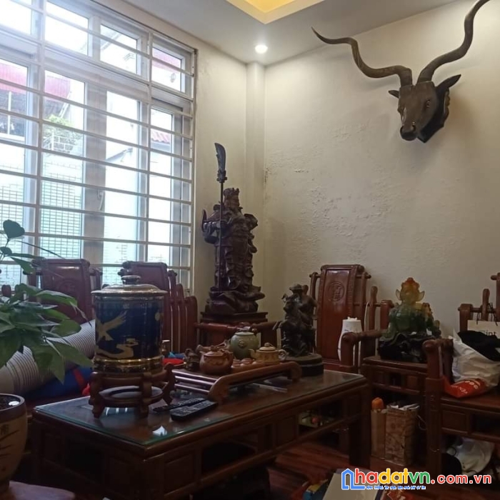 Ô tô, lô góc, thang máy, lạc long quân 88m x 6 tầng, mt 6m, giá 12.2 tỷ.