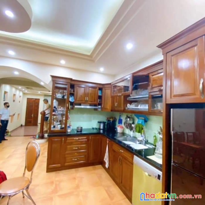 Ô tô cách 10m. đội cấn 91m x 4 tầng, mt 7m, giá 10.5 tỷ