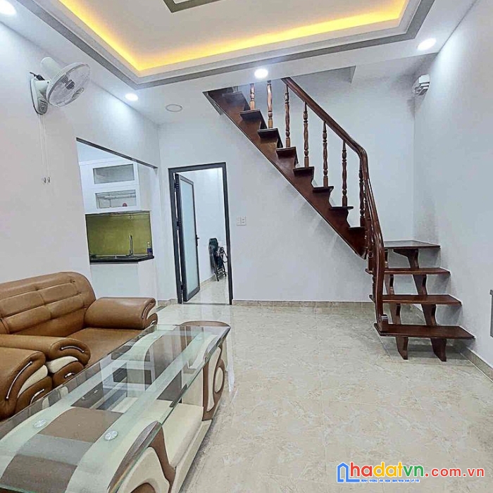 Bán nhà riêng quận 6, chính chủ, giá rẻ, 37m2 chỉ 3 tỷ 4