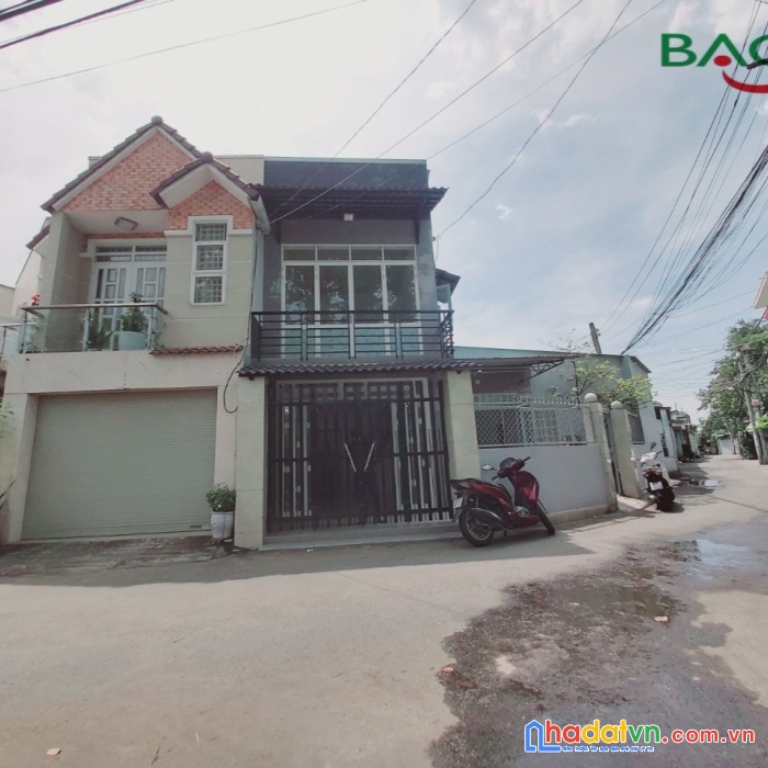 Nhà đẹp p. quang vinh trung tâm tp biên hòa góc 2 mặt tiền