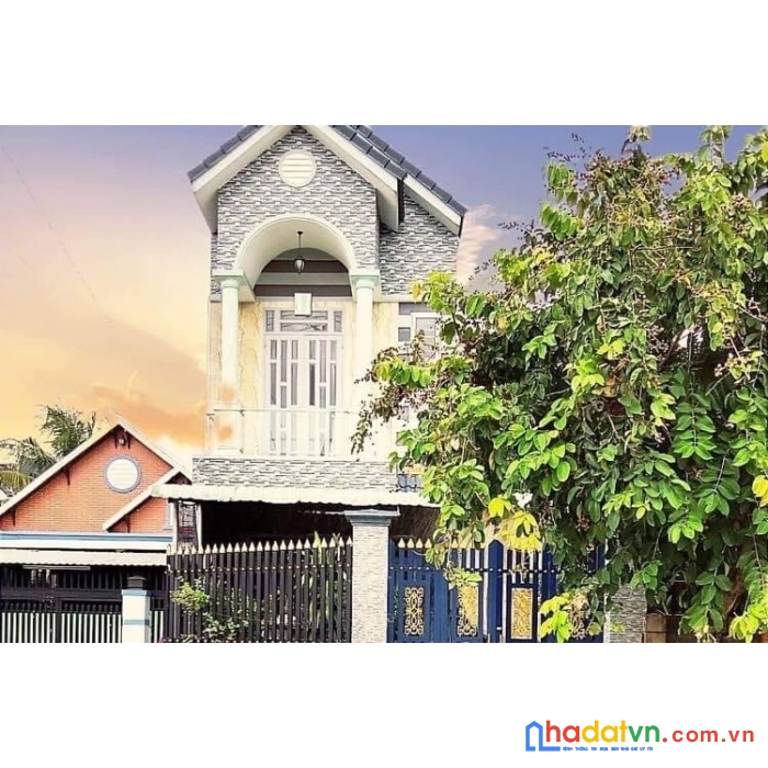 Bán gấp nhà phan văn hớn gần chợ đại hải-150m2- giá chỉ 6.5 tỷ.