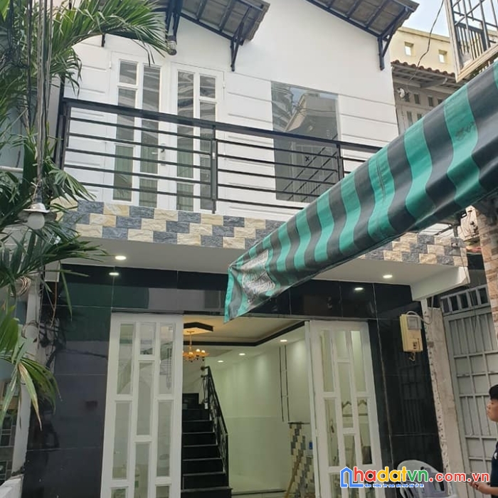 53m2 x 2 tầng, 3 pn, giá 4.4 tỷ tl.
 xô viết nghệ tỉnh, p21, bình thạnh.