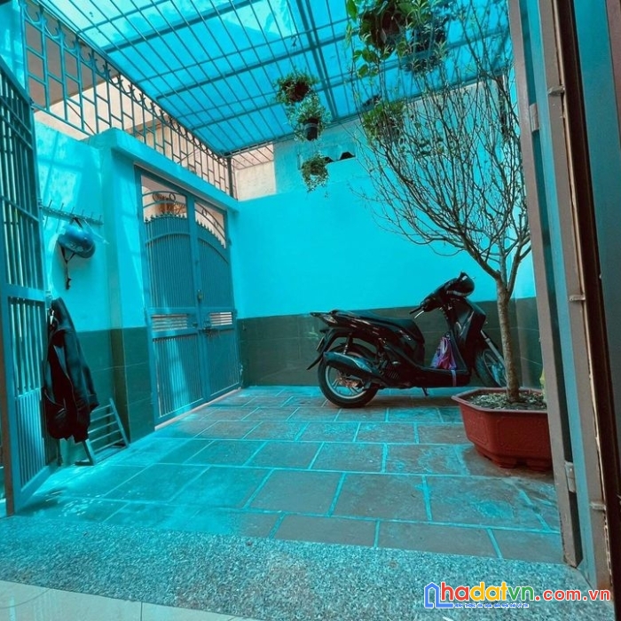 Nhà rộng- thoáng trước sau- nở hậu- an sinh đỉnh- giá rẻ nhất khu vực- hiệu suất cho thuê cao -