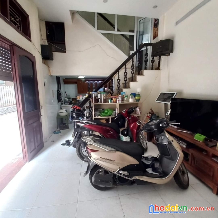 Bán nhà la phù hoài đức-lô góc-ô tô đỗ cửa-kinh doanh-5 tầng-2,99 tỷ-0986353662