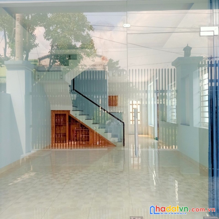 Bán nhà ở tân hiệp 4 hóc môn ngang hơn 8m