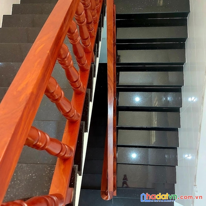Bán biệt thự mini sát mặt tiền nguyễn sơn, 160m2, 4 lầu, 16 tỷ