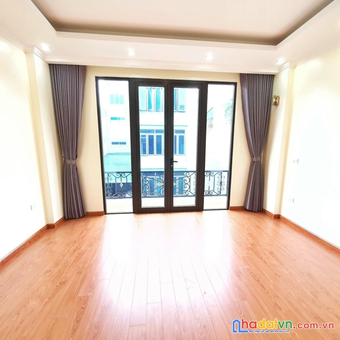 Phân lô, ô tô, kinh doanh. văn phú hà đông. 50mx5t. mt4,6m. giá 9,5 tỷ.