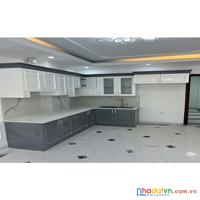 Chính chủ bán nhà mới xây lô góc phố yên lãng,đống đa,6t thang máy,ô tô,hơn chục tỷ