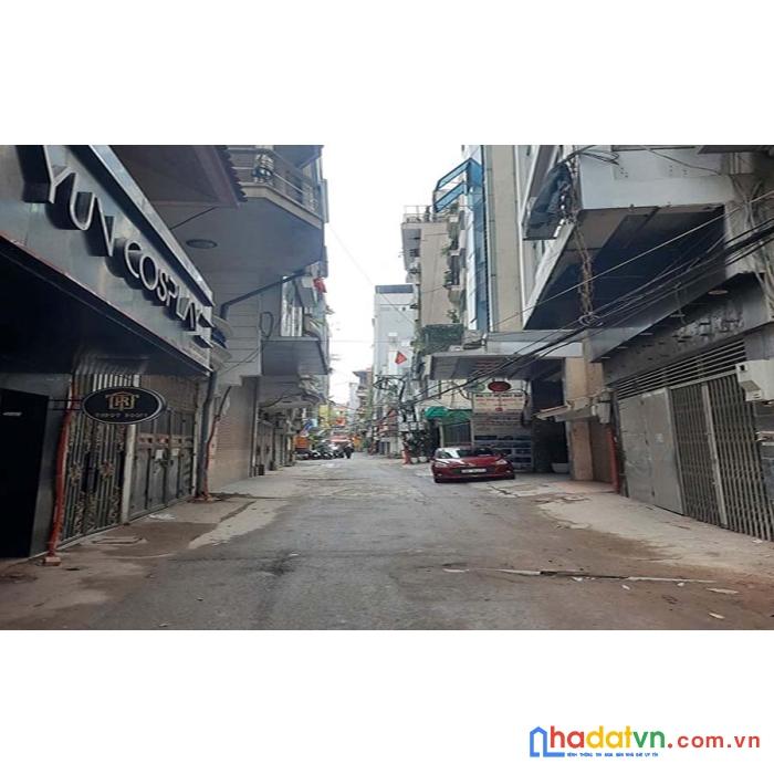 Nhà mới chính chủ,ngõ thông,ô tô,kinh doanh,lô góc,thang máy,quận đống đa,chỉ hơn chục tỷ