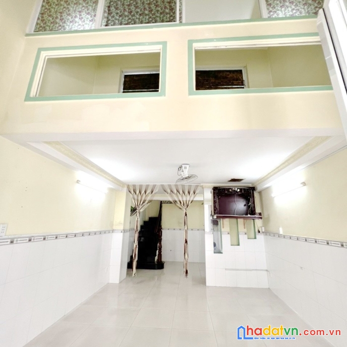 Nhà bán 5 tầng nở hậu 158 hoà hưng p13 q10 giá 6.8 tỷ