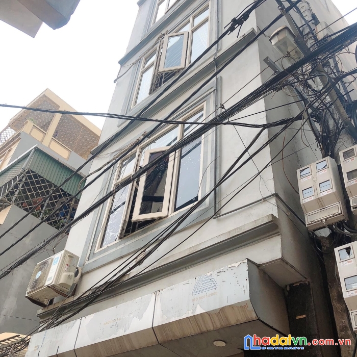 Chính chủ bán nhà 5 tầng nguyễn chính 40m2 giá gần 4ty, lô góc 3 mặt thoáng , nhà tự xây chắc chắn