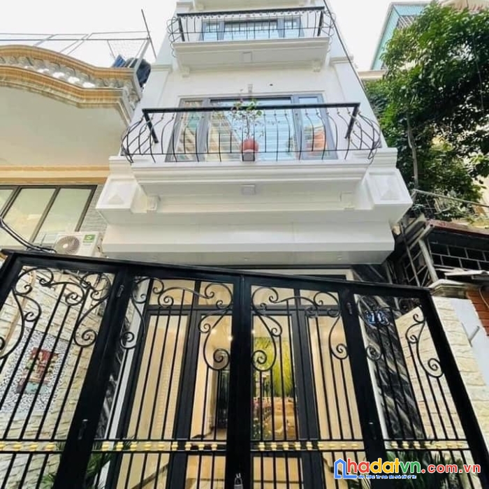 Bán nhà 5 tầng - phúc đồng - long biên - nhà siêu đẹp - ngõ ô tô tránh - sát phố - tiện ích - ở