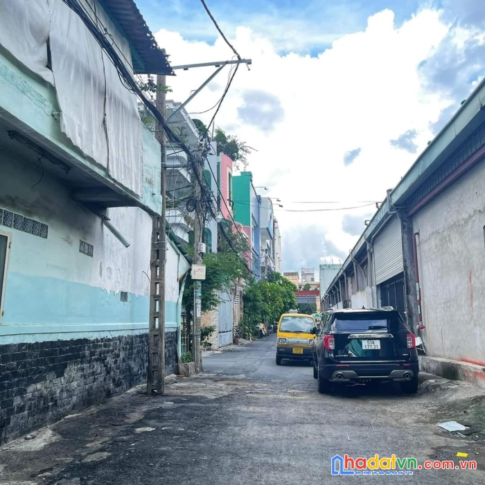 Nhà chính chủ quận 6 - hẻm xe hơi đỗ cửa - ngang gần 6m - nở hậu tài lộc – khu vip xd 5 tầng -