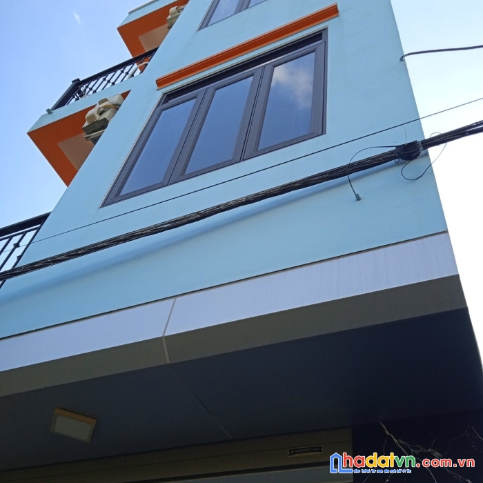 Bán nhà thạch bàn, 62mx4t,mt 4m,ô tô ,lô góc hơn 3 tỷ