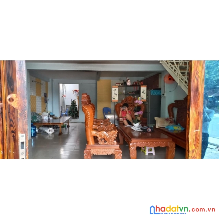 Bán nhà hóc môn hẻm xe hơi 85m2, giá 3 tỷ 4