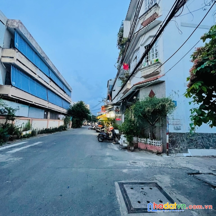 Bán nhà 2 hẻm xe hơi trần thủ độ, phú thạnh, tân phú, 74m2, 2 căn , chỉ 6 tỷ nhỉnh