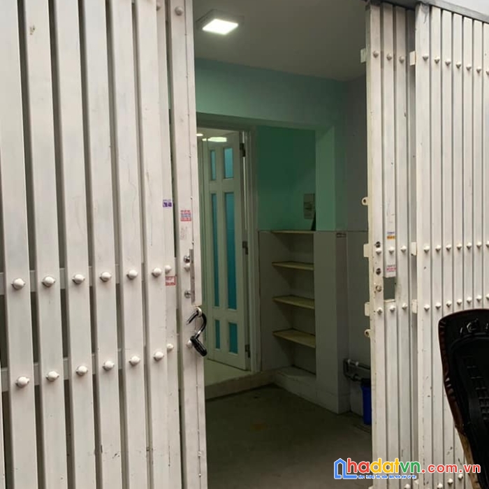 Nhà mới vào ở ngay_pham văn bạch_trung tâm tân bình_gần chợ trường,tiện ích đầy đủ_chi3.5 tỷ