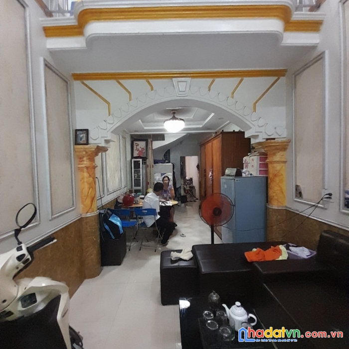 Bán nhà 2 tầng trục chính quốc lộ 1a , thành phố bắc ninh