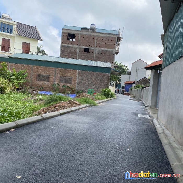 Bán 50m đất  xóm đông kim nỗ đường rộng 3m đường thông oto