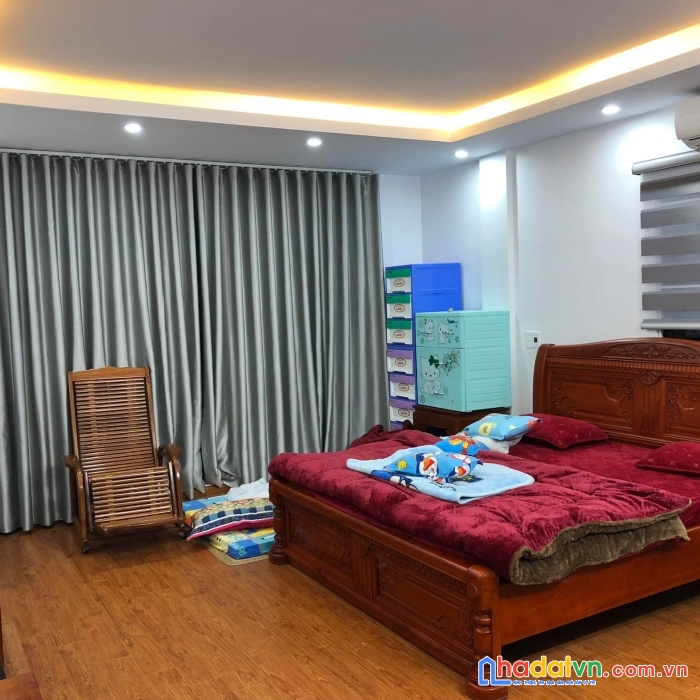 Bán nhà phố hoàng cầu, phân lô, ở thích, 45m2, 12 tỷ 500, lh 0886288810