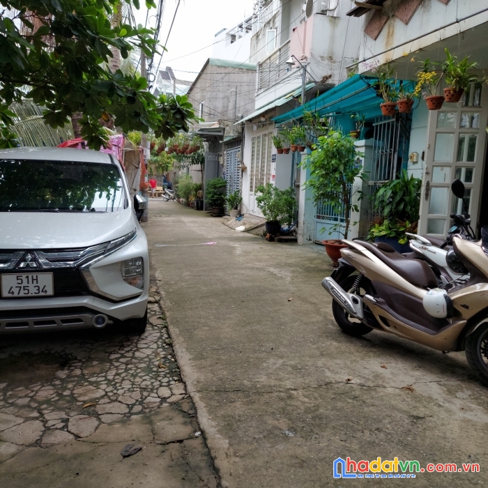 Nhà nát, hẻm xe vios, nguyên hồng, bình thạnh, 95m2 5.2x20m, giá 8.4 tỷ