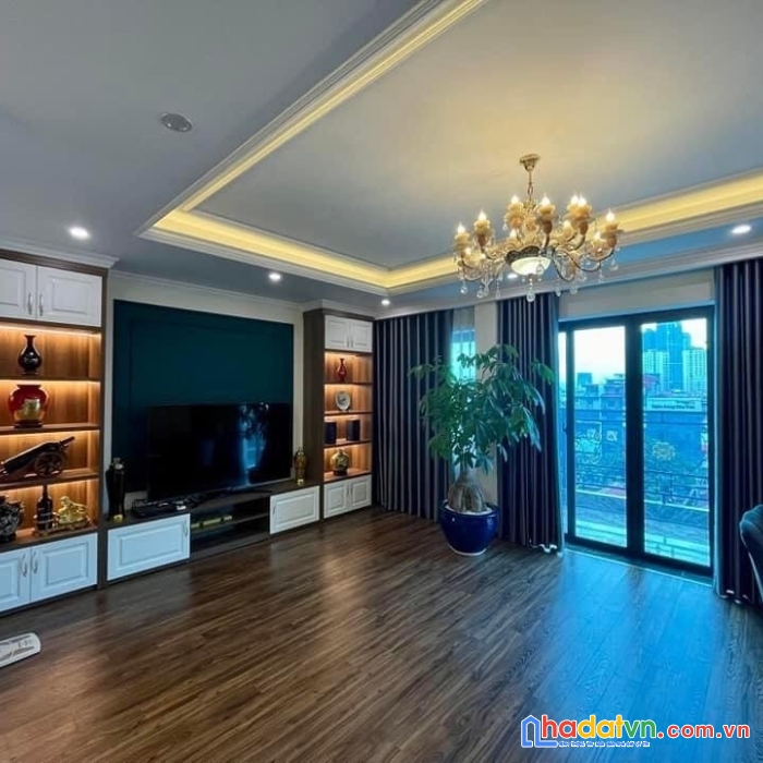 Hàng hiếm! phân lô, oto tránh, thang máy hoàng quốc việt, cầu giấy, 80m, 9t, 7,5mmt. chỉ 33,8