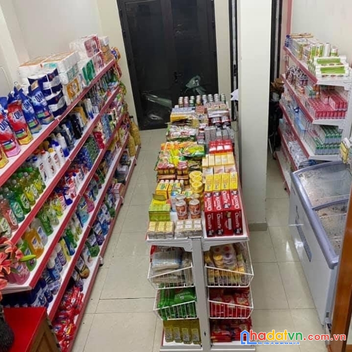 Bán nhà phố tam trinh ô tô tải đỗ cửa, kinh doanh tấp nập, 5 tầng giá chỉ 4,2 tỷ. liên hệ: