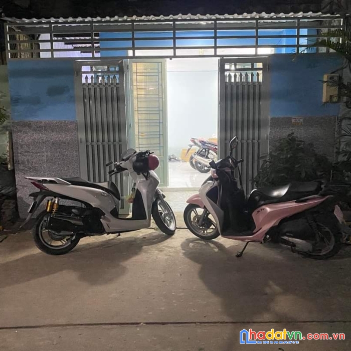 Bán nhà bình tân, đường 7m xe hơi thông, sát aeon, ngang hiếm 6m, sổ vuông vức nở hâụ, 66m2, chỉ