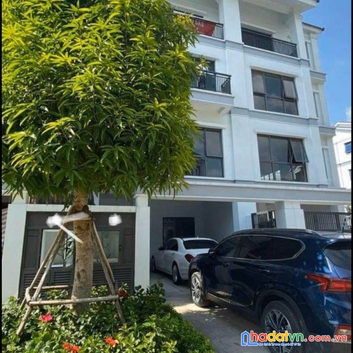 Bán gấp toà nhà vp phố nguyễn sơn 220 m2 – mặt tiền 12m -  giá cực  hấp dẫn