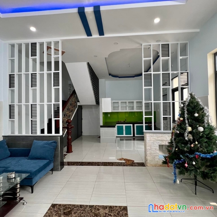 Bán gấp nhà riêng hẻm xe hơi tân kỳ tân quý, 131m2 chỉ 6tỷ8.