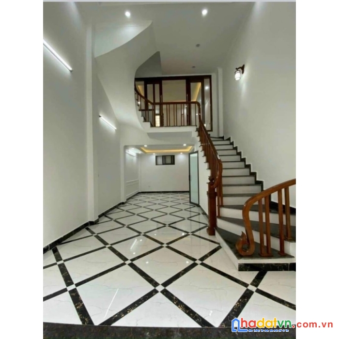 Siêu hiếm - mặt phố vỉa hè ô tô tránh - lượm lúa thôi ace ơi!!!