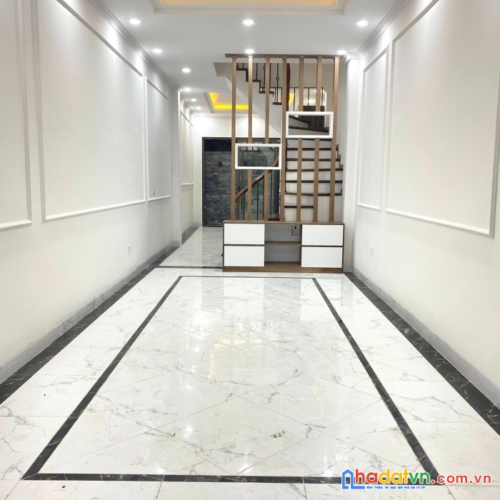 Bán nhà mặt ngõ phố định công, hoàng mai, 55mx5t chỉ 5,8 tỉ, cách oto 10m