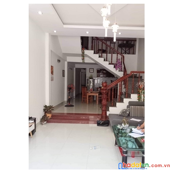 Bán nhà 3 tầng đồng trí 3 gần tôn đức thắng bến xe trung tâm