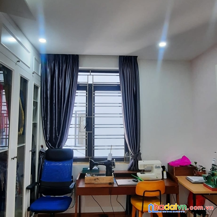 Bán nhà phố thanh nhàn, hai bà trưng ,32m2, mt 4m, 4 tầng, nhỉnh 3 tỷ, khu kinh doanh sầm uất,